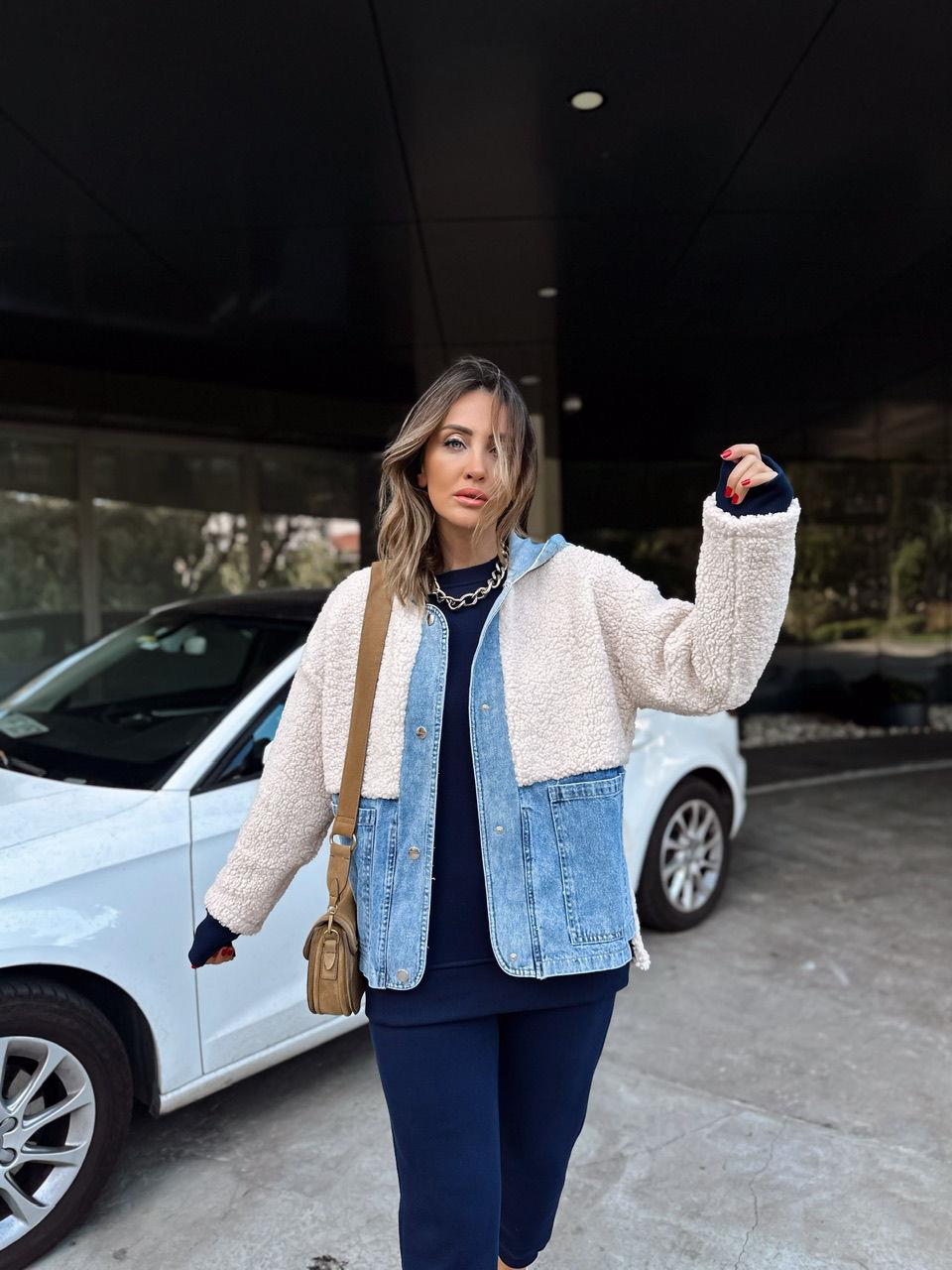 Krem Peluş Kot Detaylı Mont