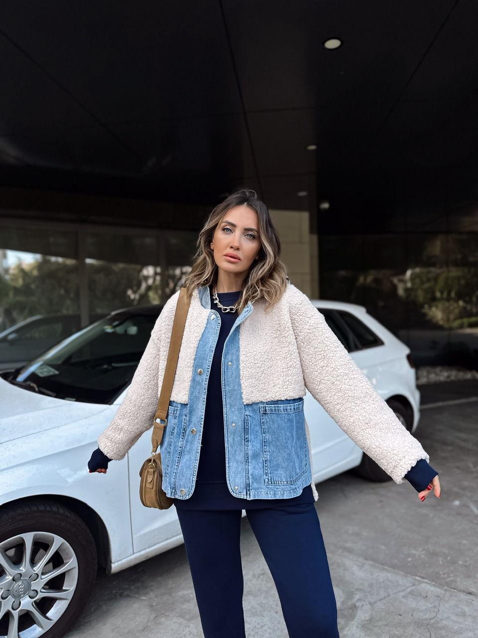 Krem Peluş Kot Detaylı Mont