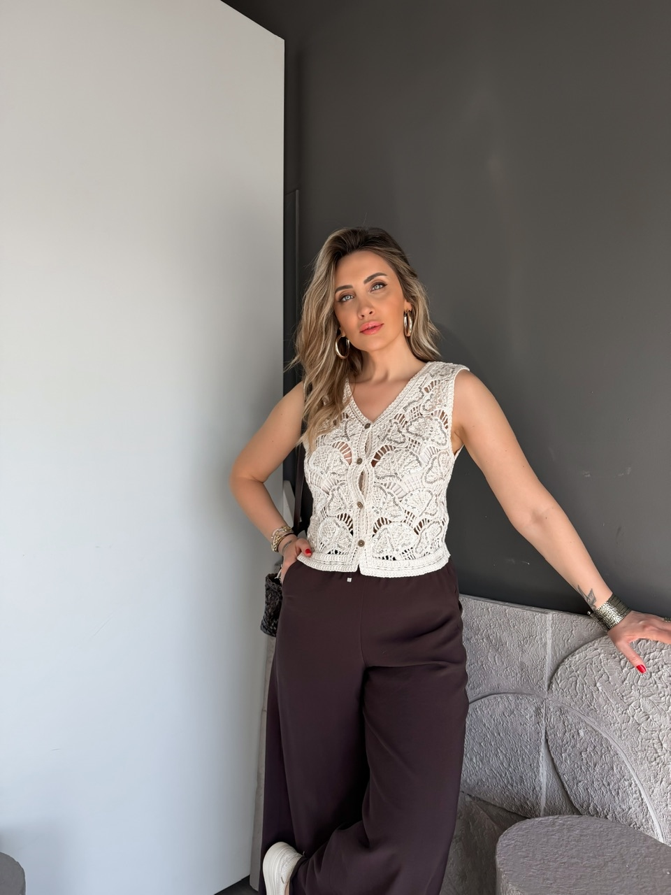 Krem Pullu Yaprak Desen Merserize Yelek