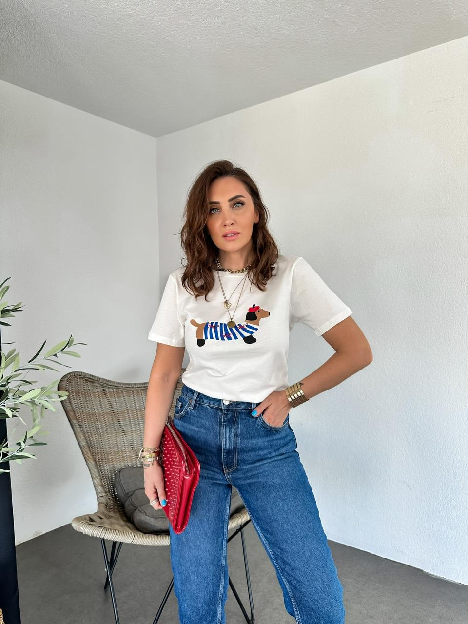 Krem Sevimli Köpek Baskılı Tshirt