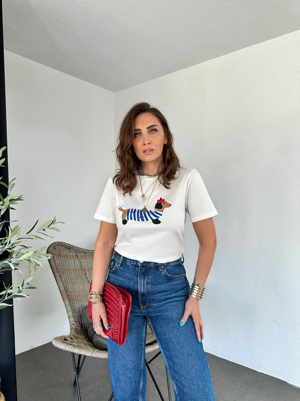 Krem Sevimli Köpek Baskılı Tshirt