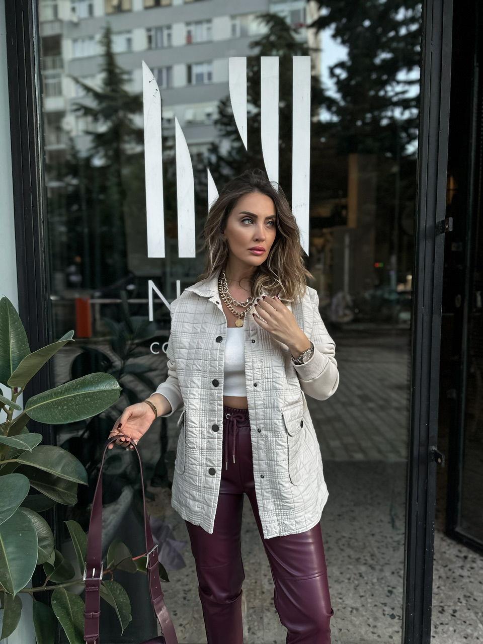 Krem Sweat Detaylı Çıtçıtlı Ceket