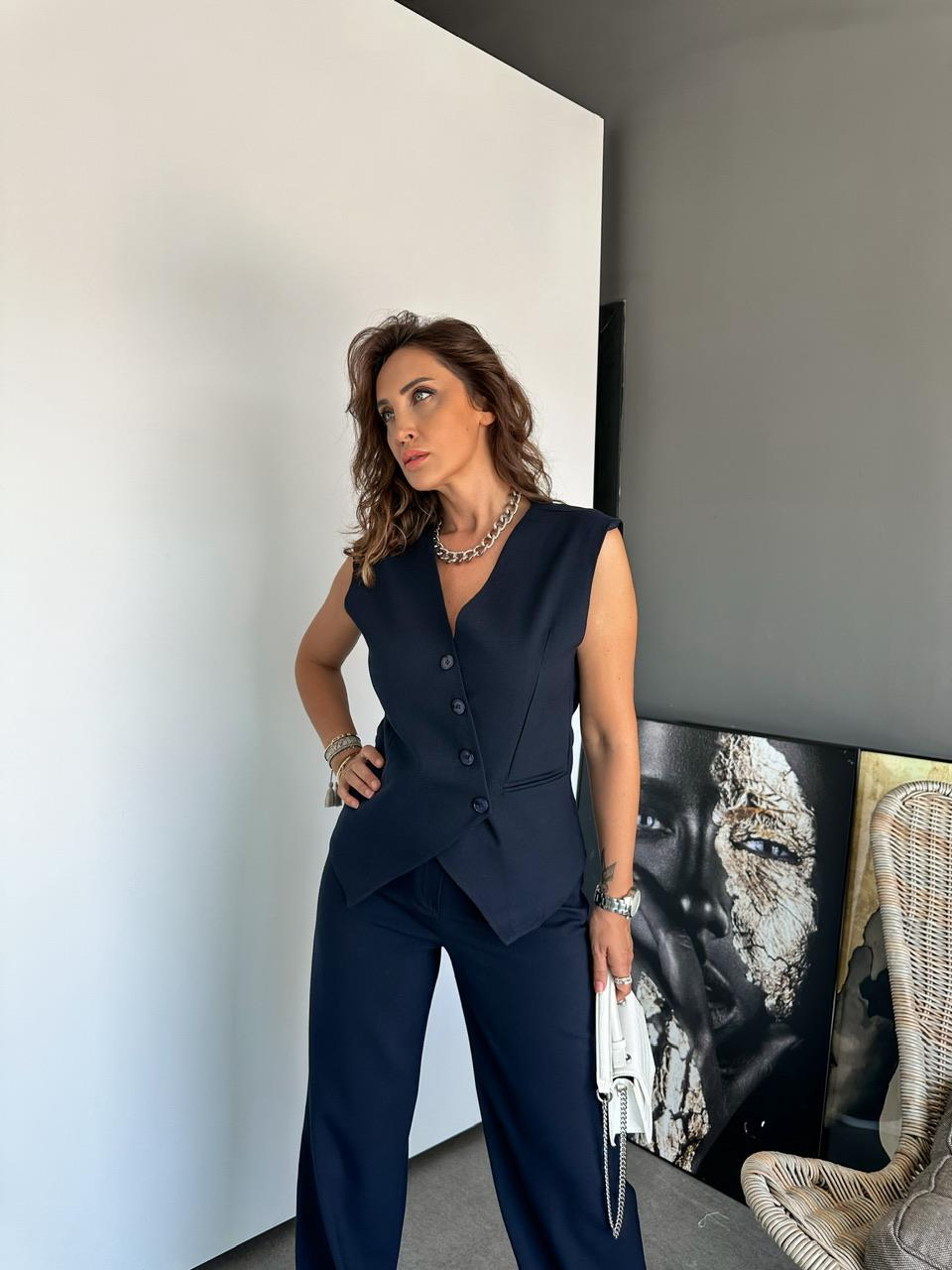 Lacivert  Asimetrik Yelekli Takım