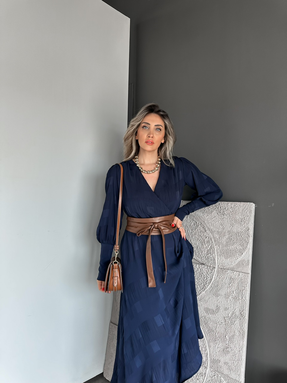 Lacivert Beli Deri Kemerli Şifon Elbise