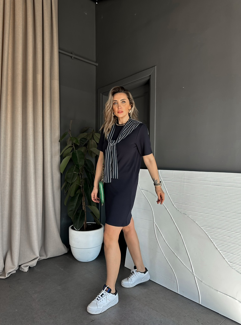Lacivert Çizgili Şal Aksesuarlı Elbise