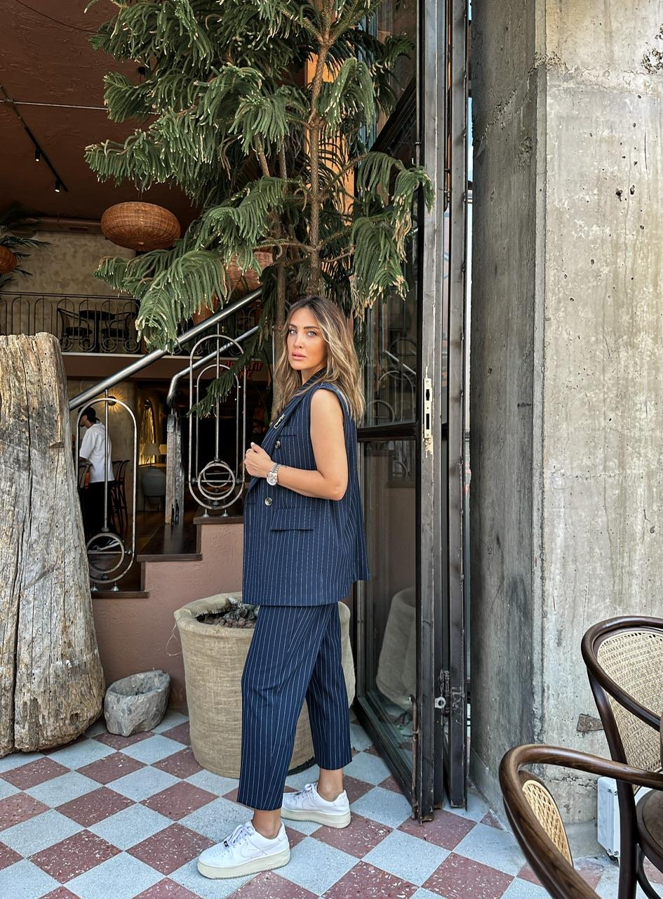 Lacivert Çizgili Yelekli Casual Takım