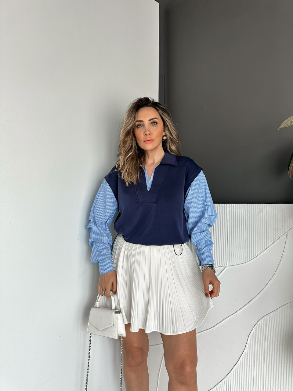 Lacivert Cut Out Tasarım Sweatshirt