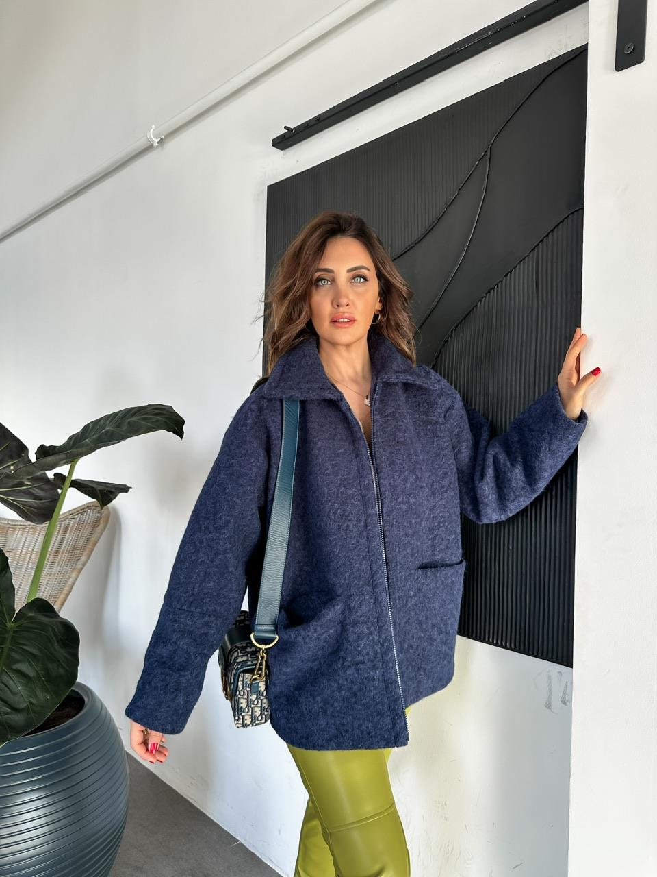 Lacivert Fermuarlı Şık Kaban