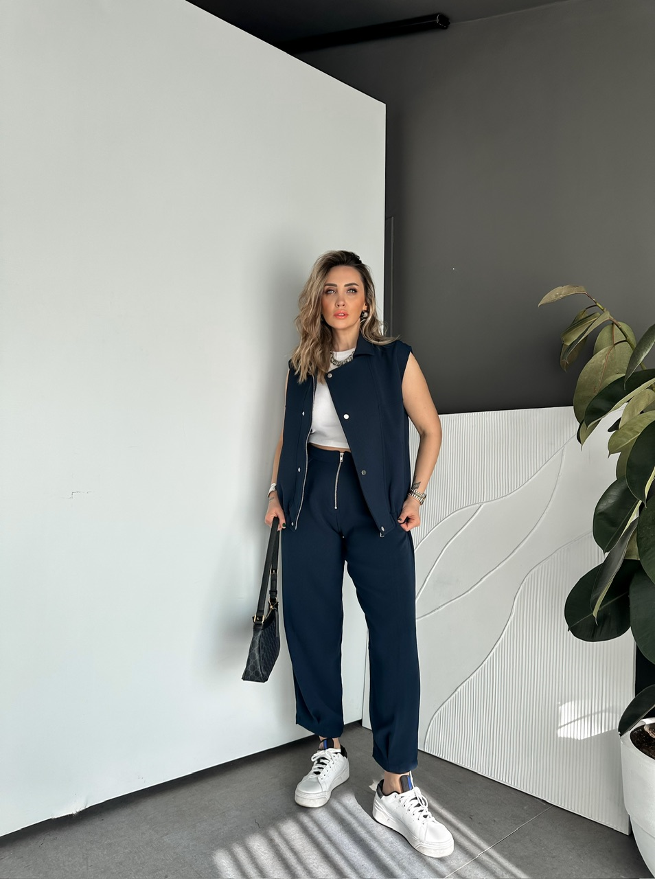 Lacivert Fermuarlı Yelekli Premium Takım