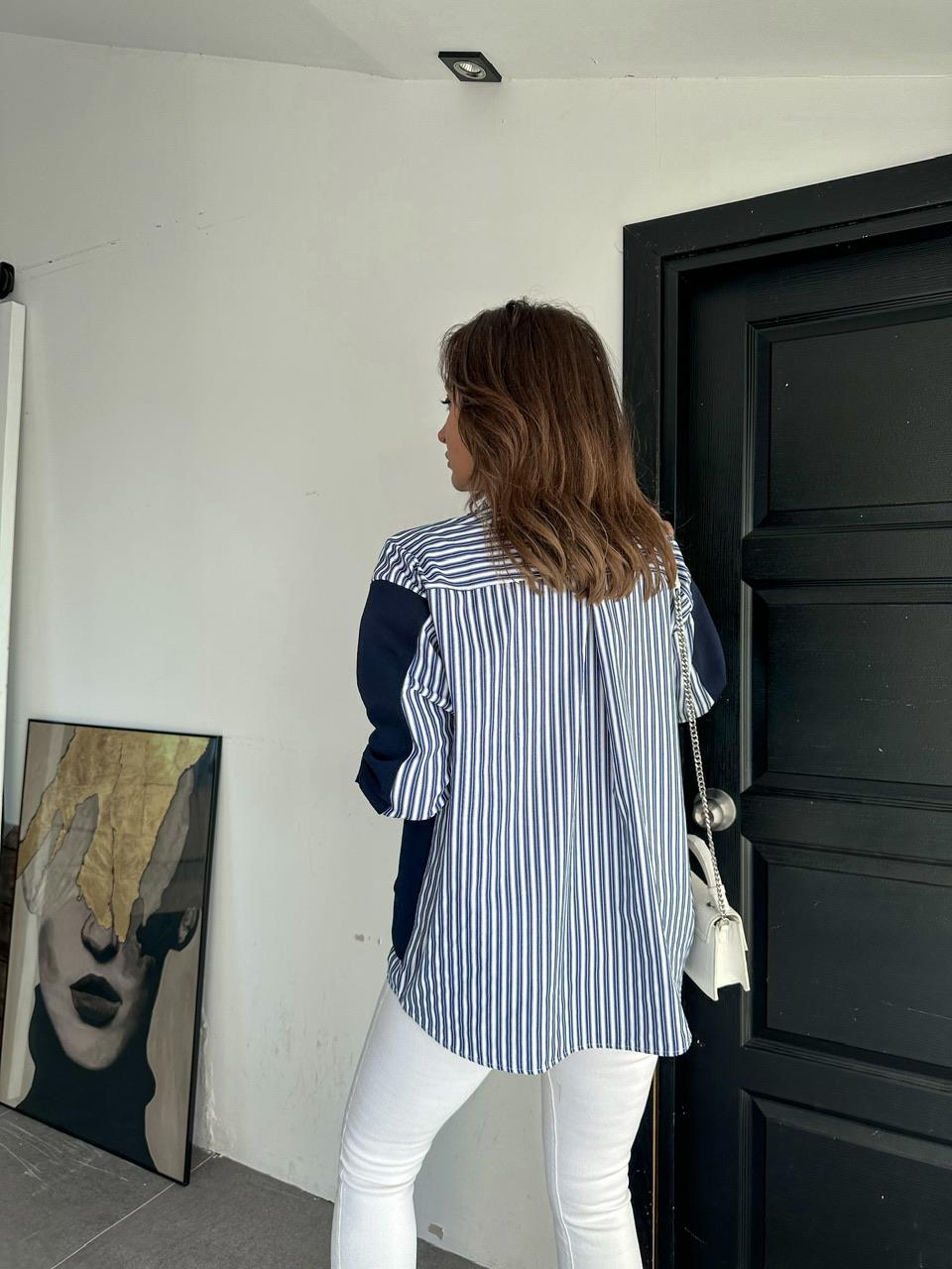 Lacivert Gömlek Detaylı Düğmeli Sweatshirt