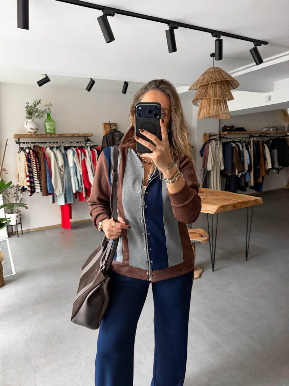 Lacivert Gri Garnili Marka Model Takım