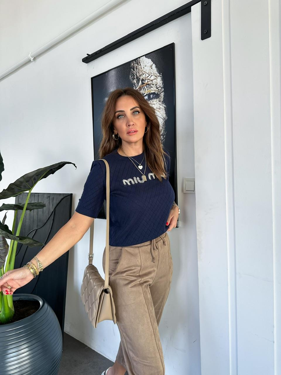 Lacivert İnci Yazılı Bluz