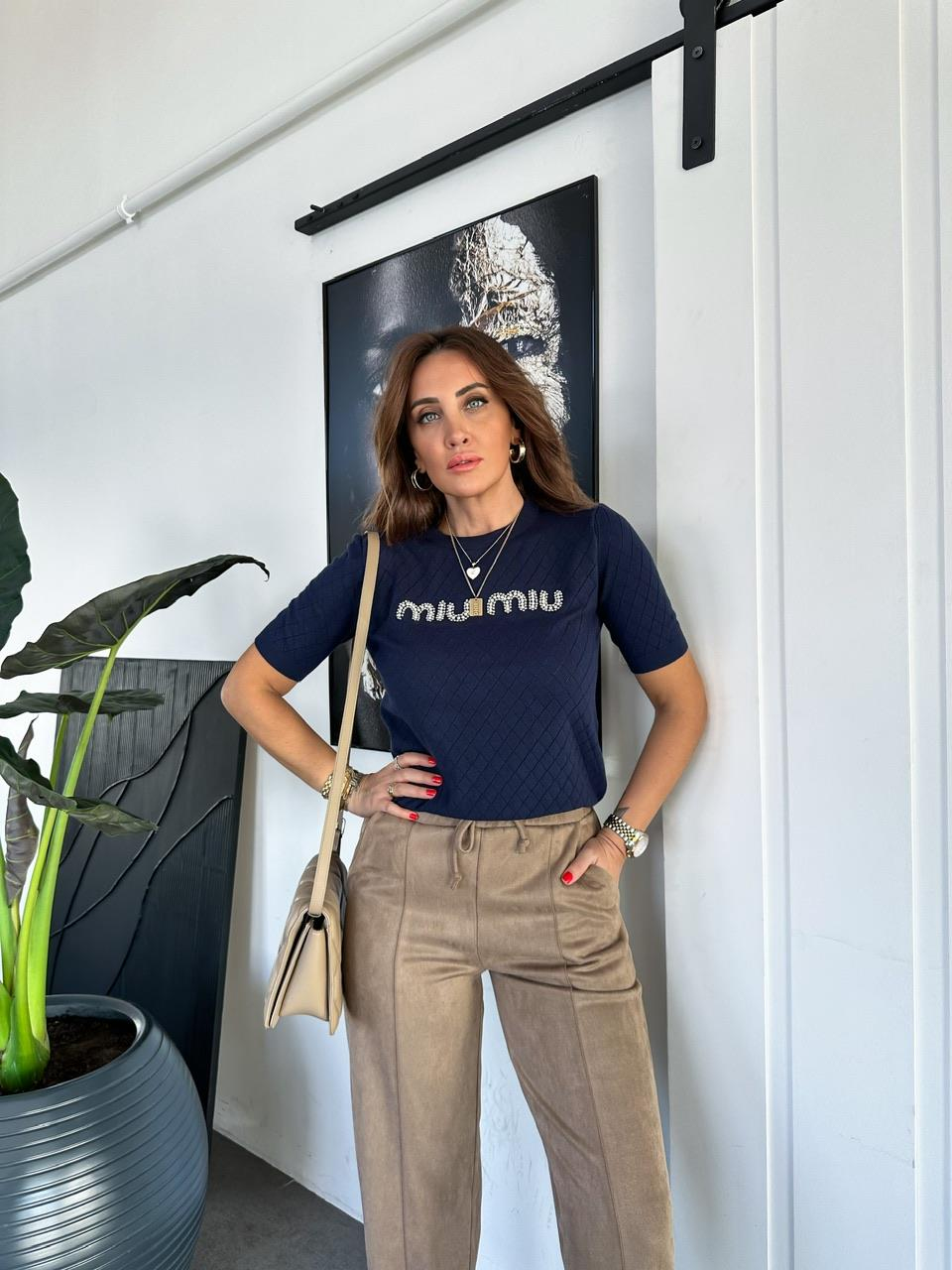 Lacivert İnci Yazılı Bluz