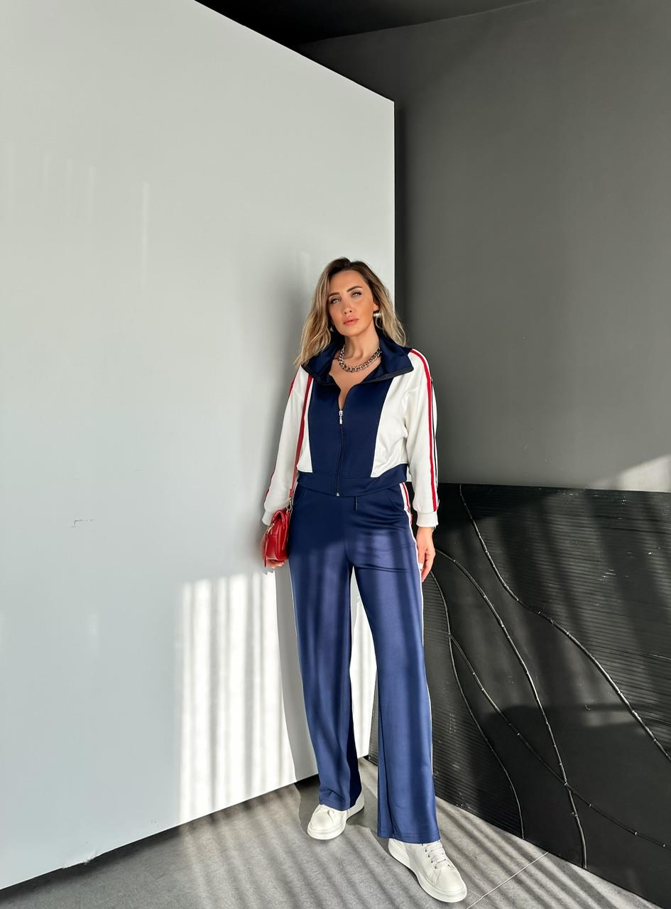 Lacivert Kırmızı Şeritli Spor Takım