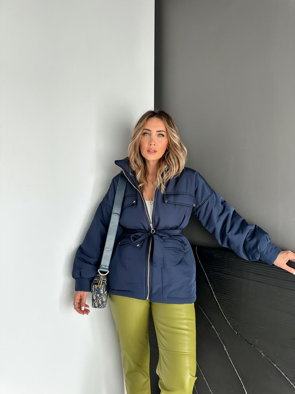 Lacivert Kuşaklı Şişme Mont