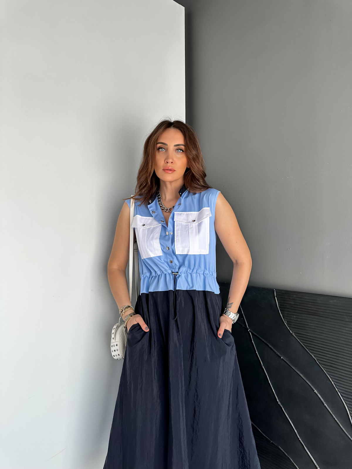 Lacivert Mavi Parçalı Beli Büzgülü Elbise