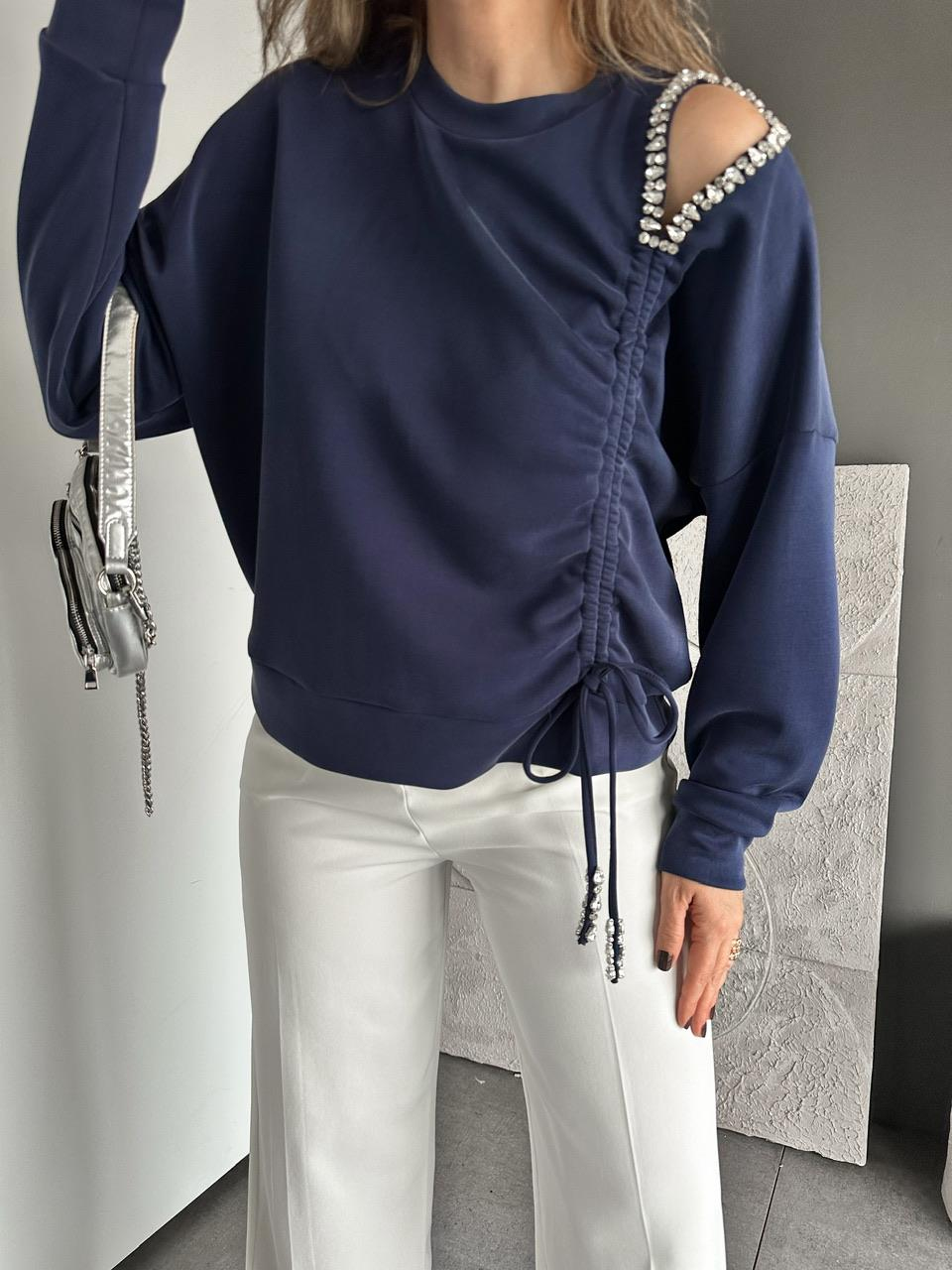 Lacivert Omuz Dekolteli Taşlı Sweatshirt