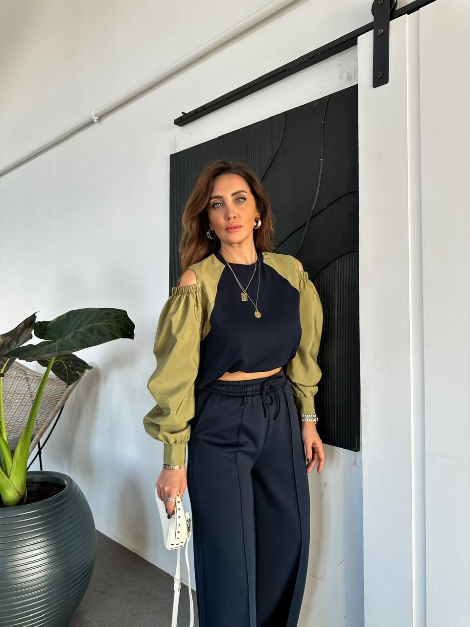 Lacivert Omuz Detaylı Paraşüt Kollu Sweatshirt