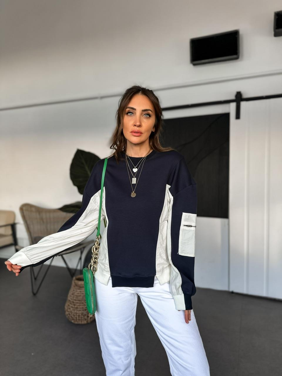 Lacivert Paraşüt Detaylı Cepli Sweatshirt