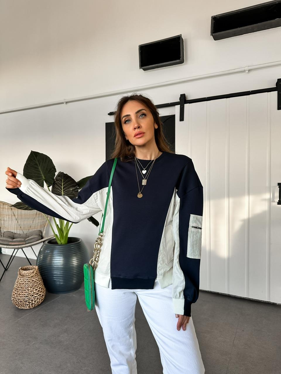 Lacivert Paraşüt Detaylı Cepli Sweatshirt