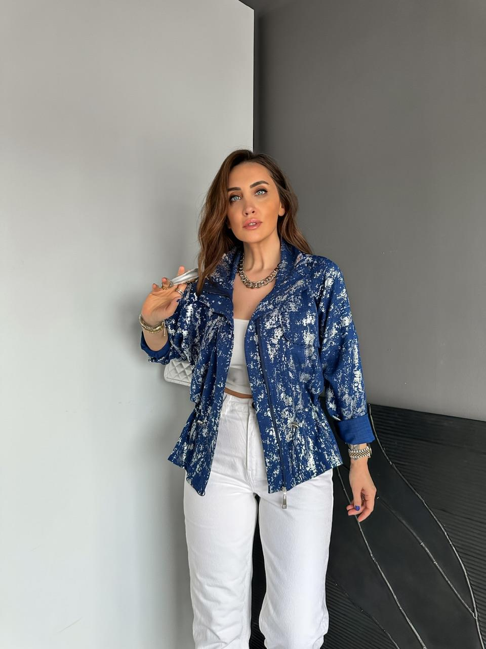 Lacivert Parlak Dokulu Büzgülü Ceket