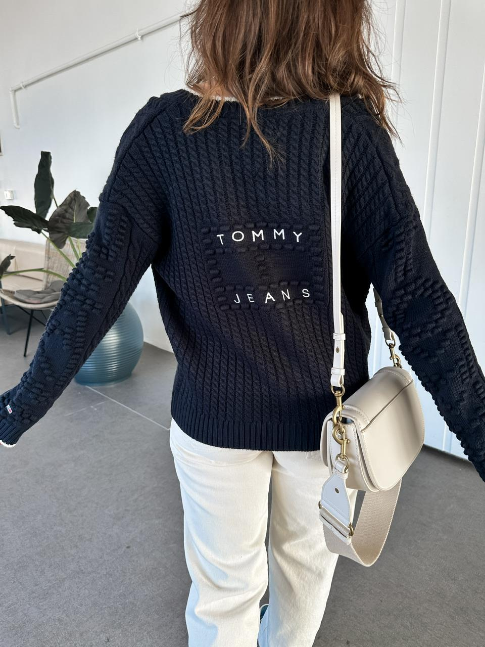 Lacivert Saç Örgülü Tommy Hırka