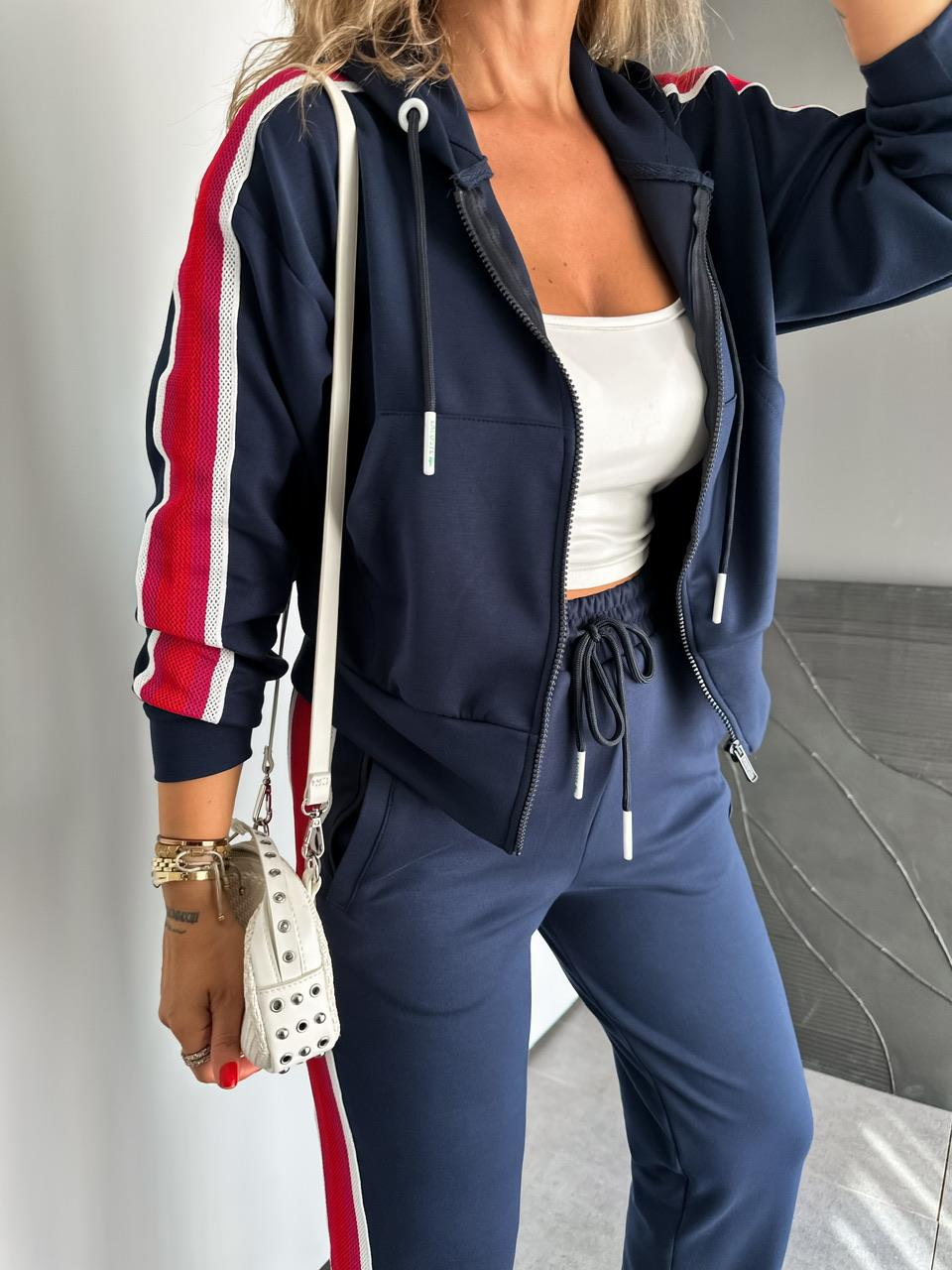 Lacivert Şeritli Marka Model Takım