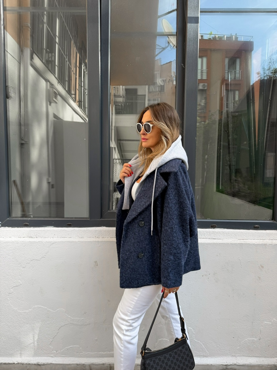 Lacivert Sweat Detaylı Kapşonlu Kaban