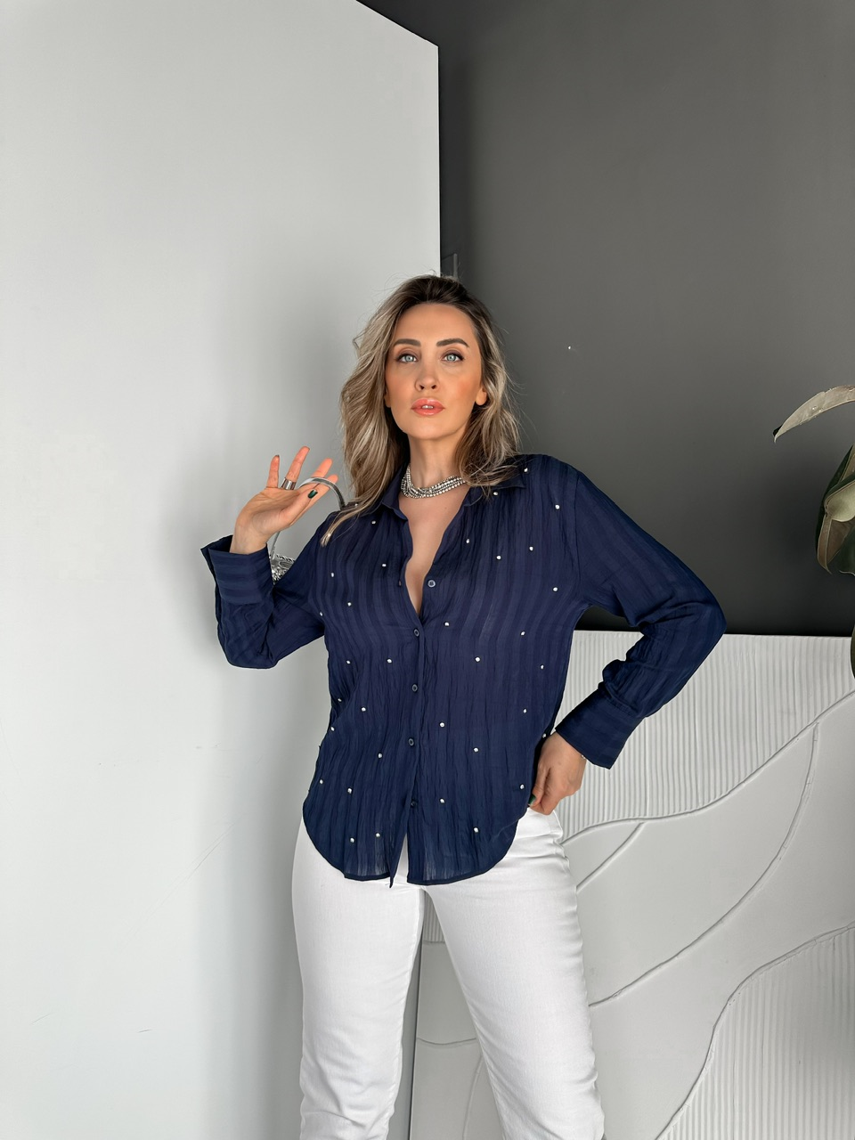 Lacivert Taşlı Çizgili Dokulu Cotton Gömlek