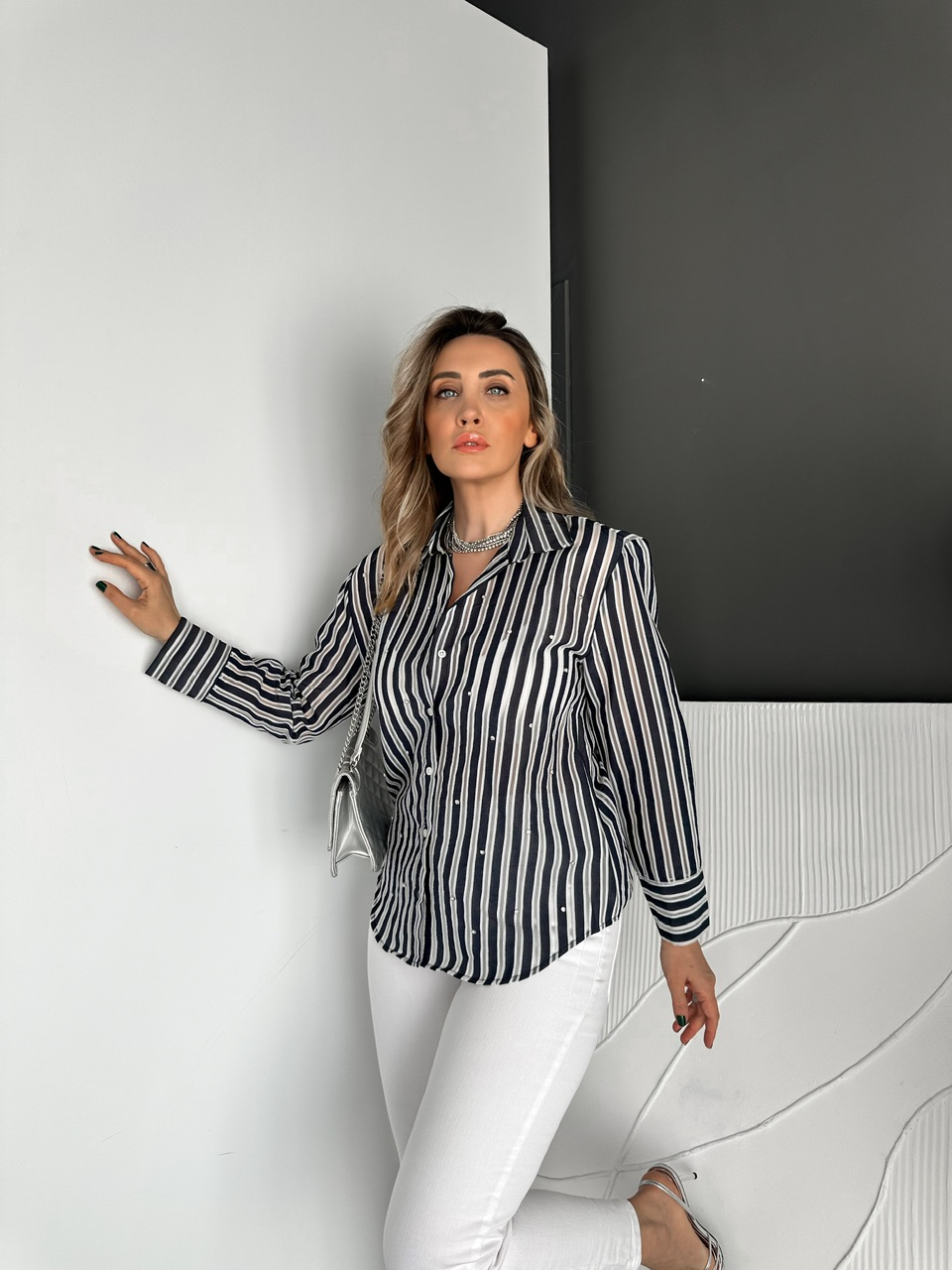 Lacivert Taşlı Çizgili Hayalet Gömlek