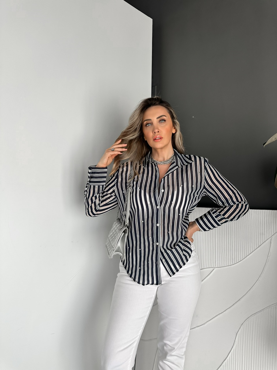 Lacivert Taşlı Çizgili Hayalet Gömlek
