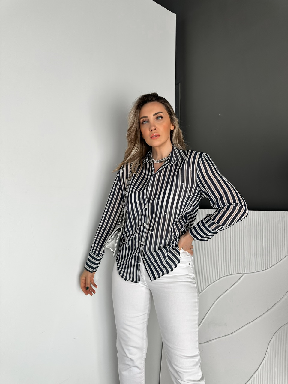 Lacivert Taşlı Çizgili Hayalet Gömlek