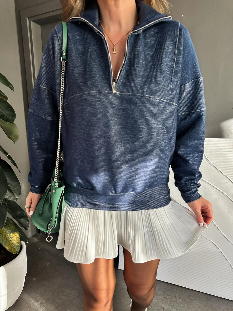 Lacivert Yakası Fermuarlı Dikişli Sweatshirt