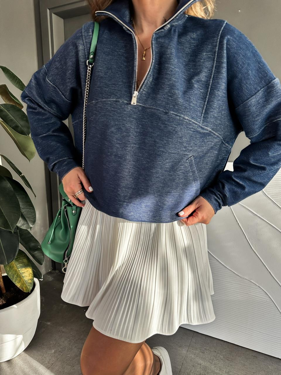 Lacivert Yakası Fermuarlı Dikişli Sweatshirt