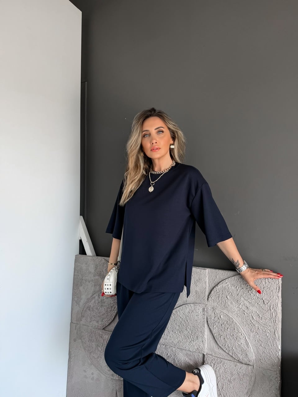 Lacivert Yanları Yırtmaçlı Basic Modal Takım