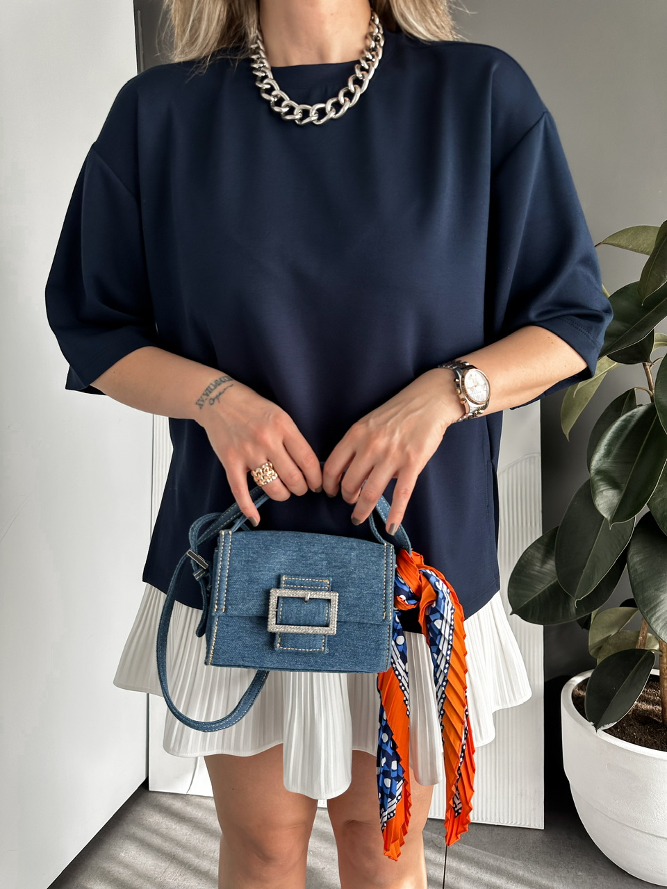 Lacivert Yırtmaçlı Salaş Tshirt