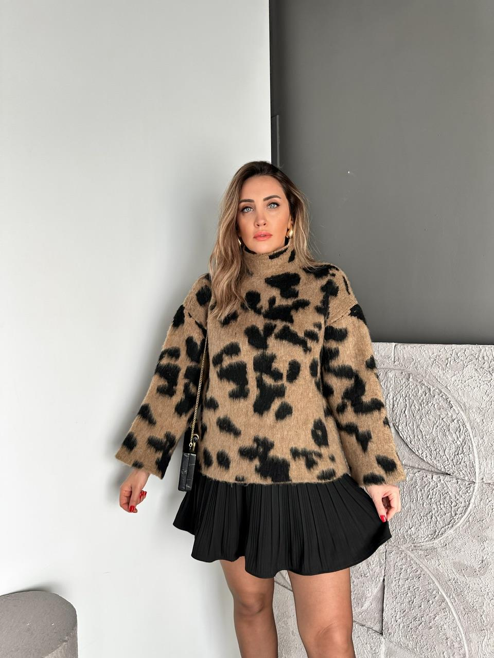 Leopar Balıkçı Yaka Dokulu Kazak