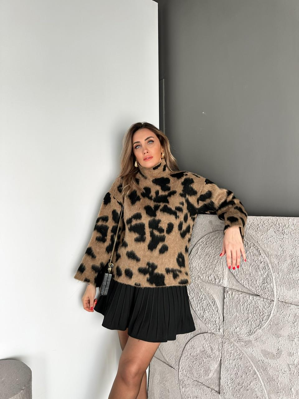 Leopar Balıkçı Yaka Dokulu Kazak