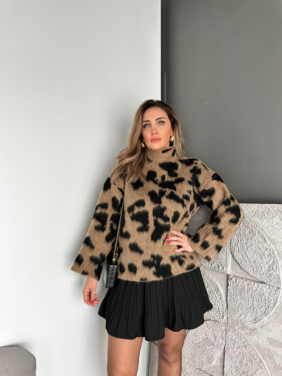 Leopar Balıkçı Yaka Dokulu Kazak