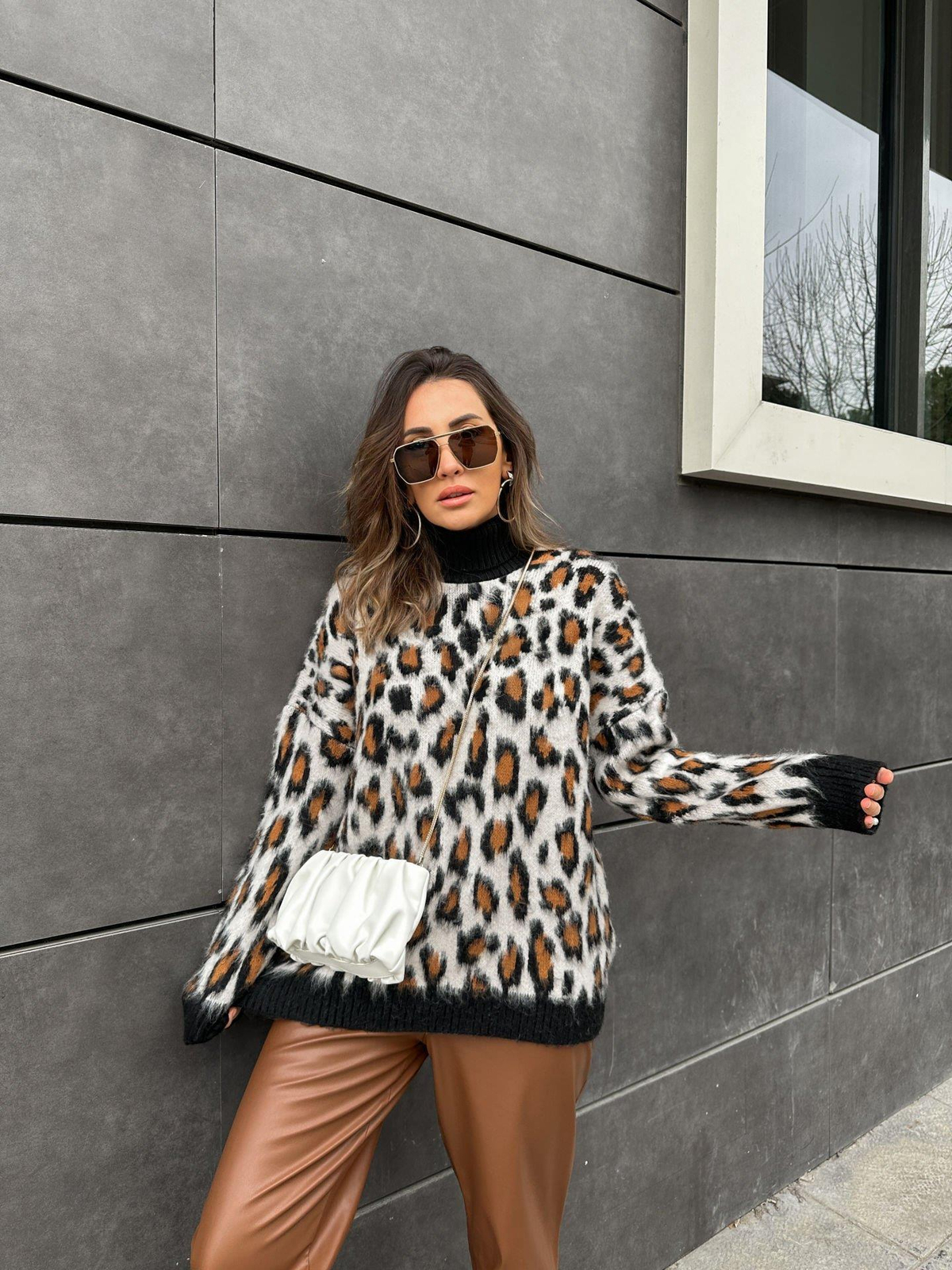 Leopar Boğazlı Dokulu Kazak