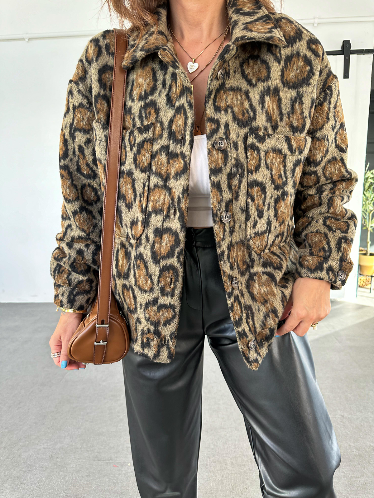 Leopar Dokulu Düğmeli Ceket