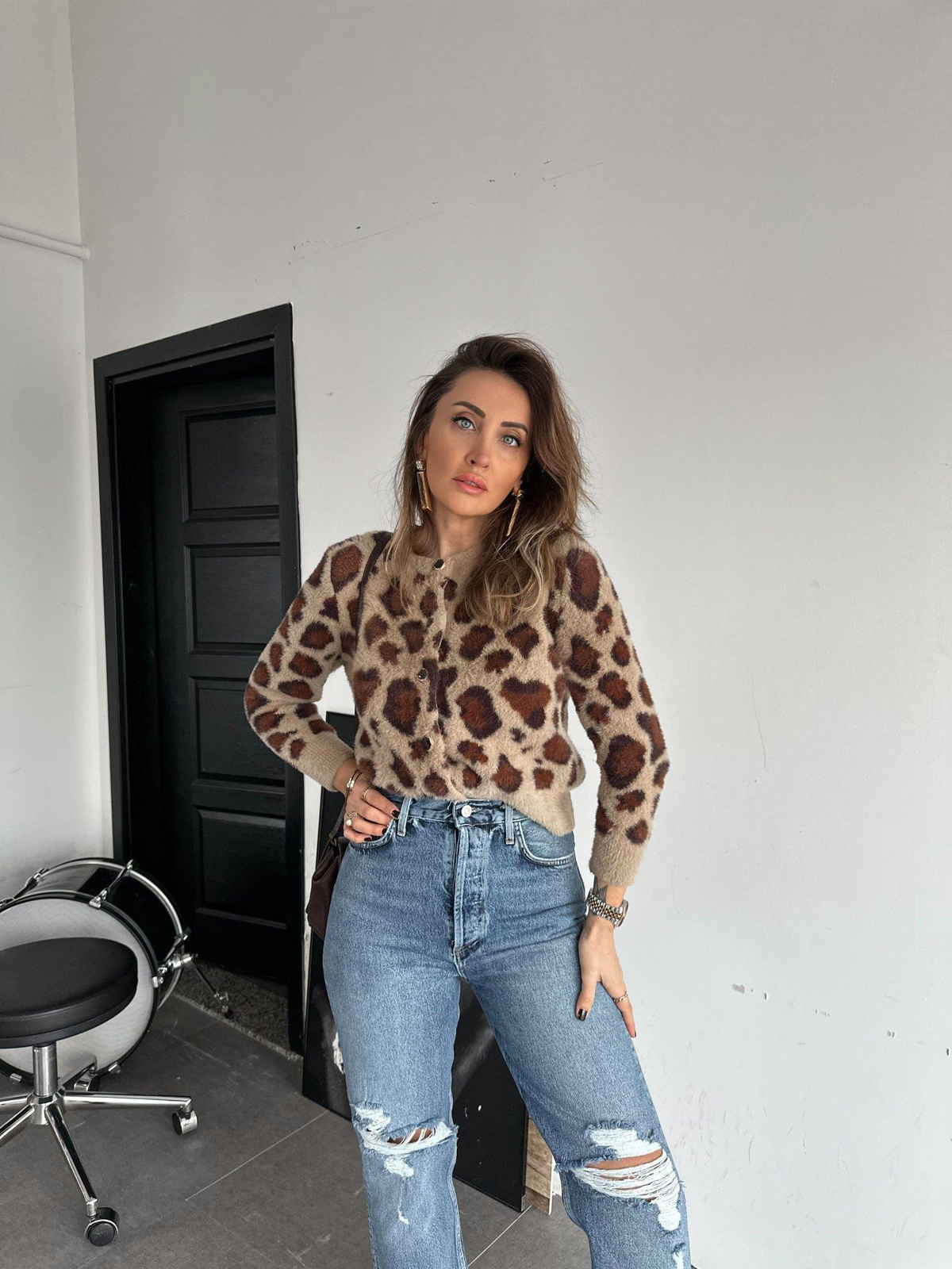 Leopar Dokulu Taş Düğmeli Hırka