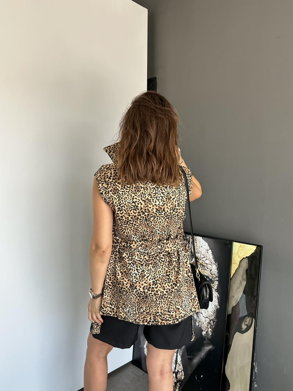 Leopar Kuşaklı Tasarım Yelek