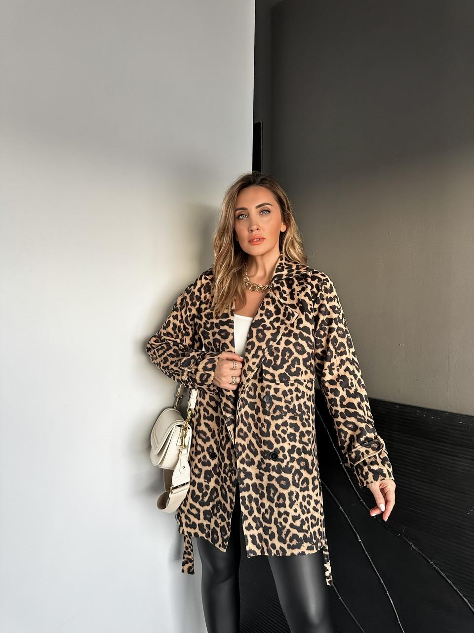 Leopar Kuşaklı Trençkot