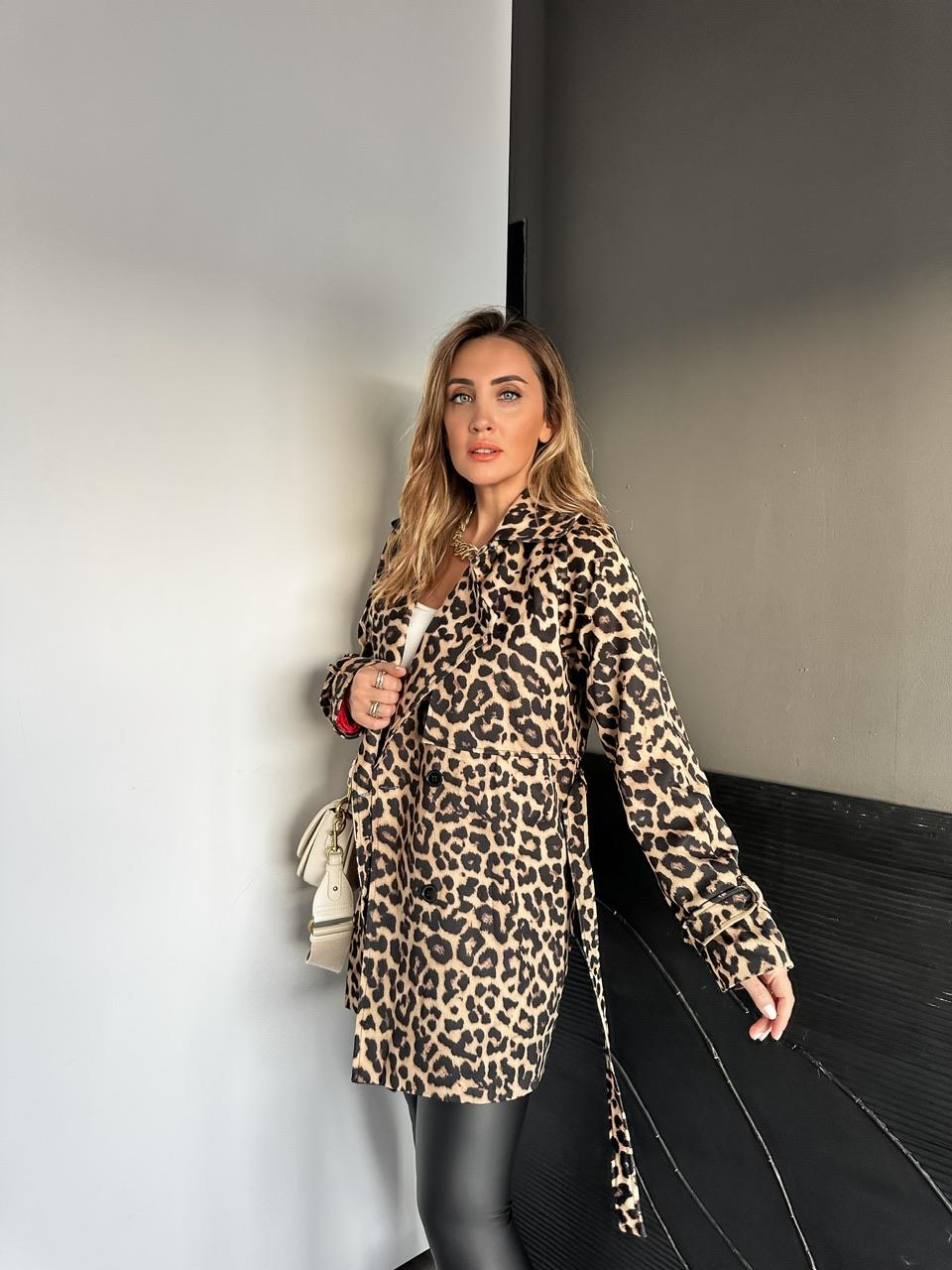 Leopar Kuşaklı Trençkot