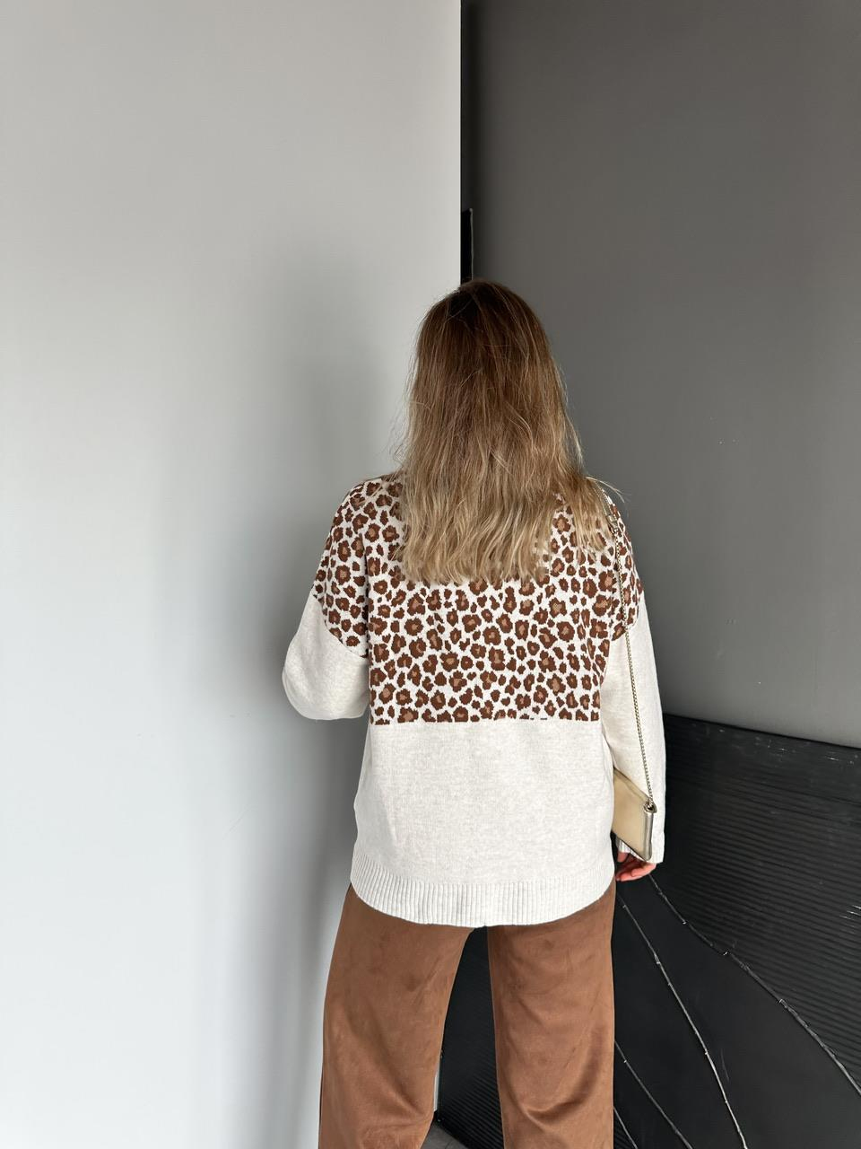 Leopar Parçalı Gold Düğmeli Hırka