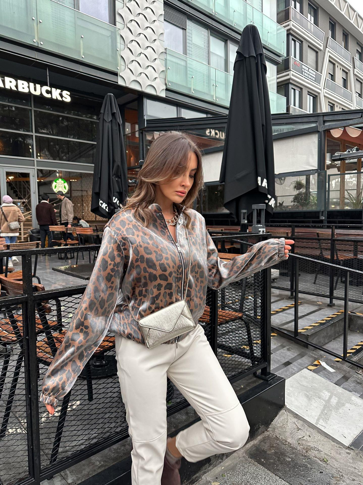 Leopar Parlak Bomber Ceket