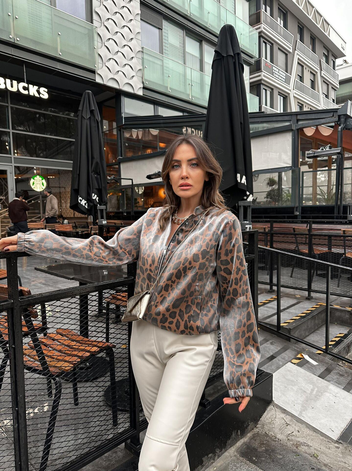 Leopar Parlak Bomber Ceket