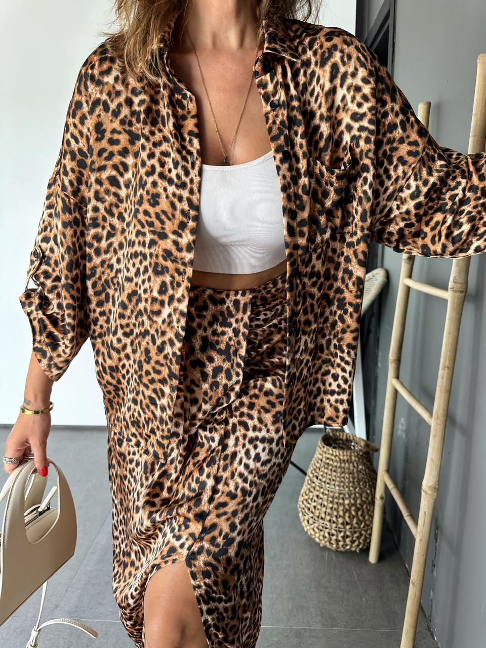 Leopar Tek Cepli Saten Gömlek