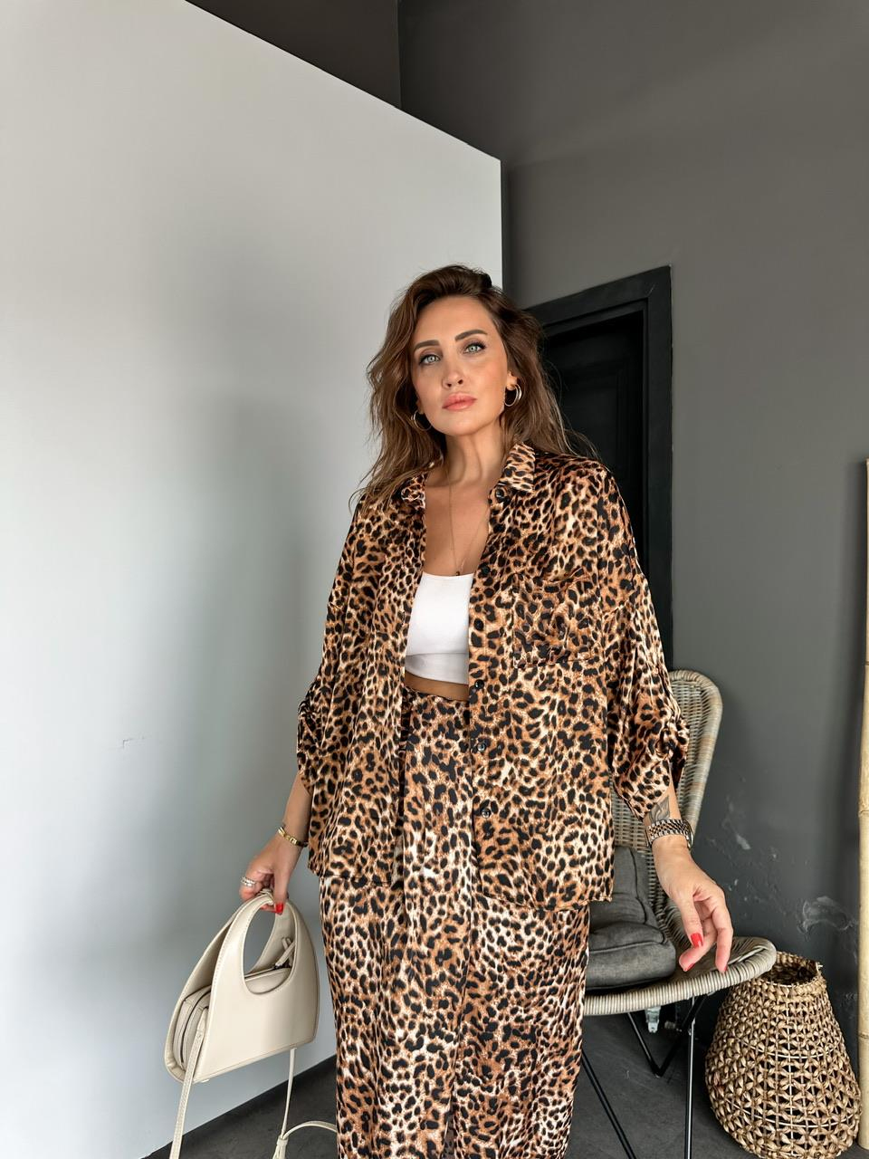 Leopar Tek Cepli Saten Gömlek